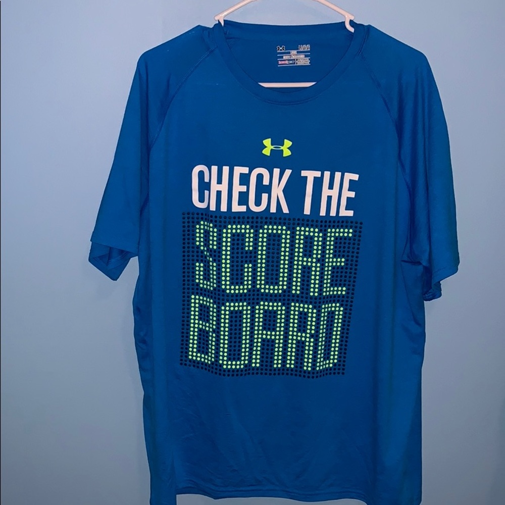 Under Armour size large tee shirt heat gear